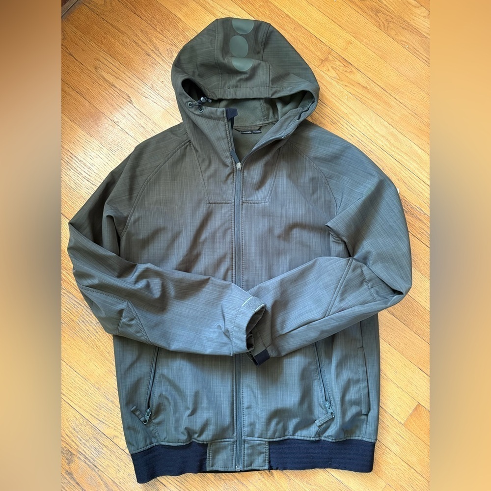Bench jacket